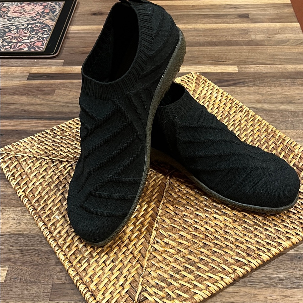 Naot Black Ankle Boots made in Israel